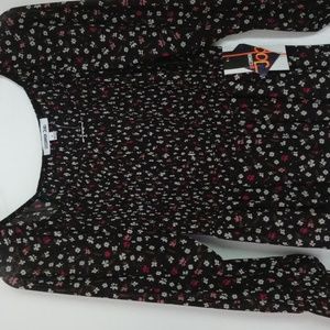 Uncommon Job Black/Multicolor Flowers L/Sleeve Front/Rear Shirring detail Top S